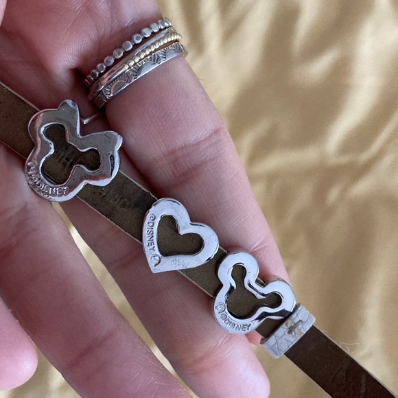 RARE Disney x Swarovski bracelet - Picture 2 of 5